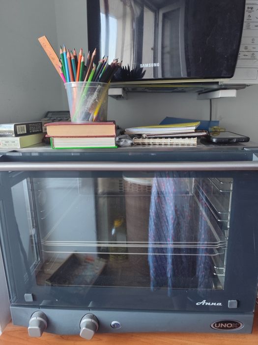 Настольная электропечь Anna UNOX