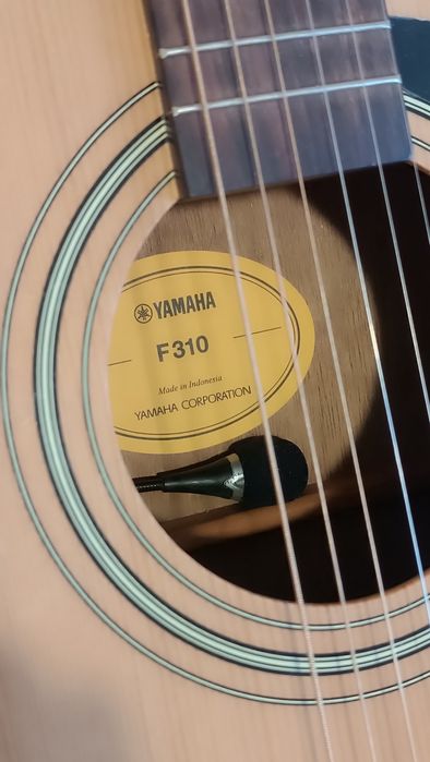 Продам гитару Yamaha F-310