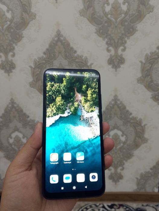 Tezda telefon sotiladi narxi arzon