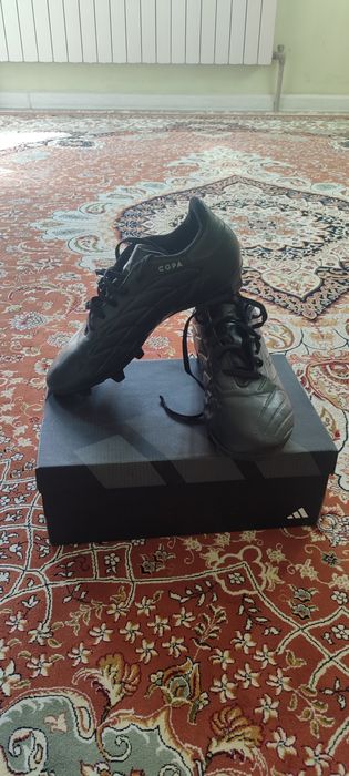 Бутсы 38 размер адидас