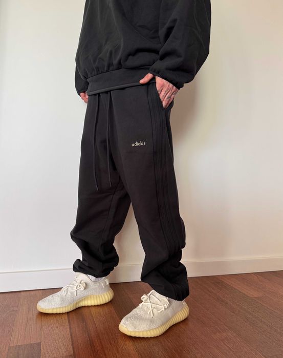 Pantaloni Adidas x Fear of God
XL
