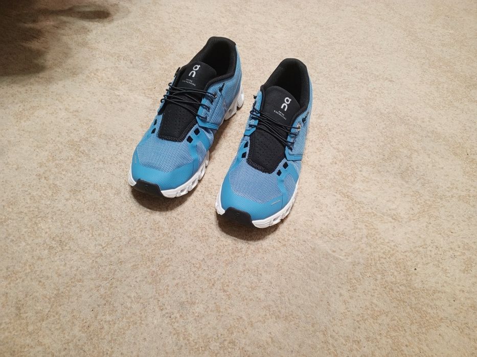 Новые кроссы On cloud, 44 размер