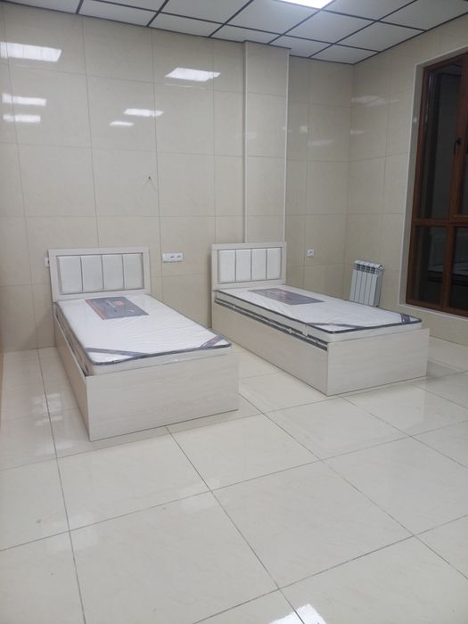 Kravat Bir kishlik kravat spalni mebl divan kalavat