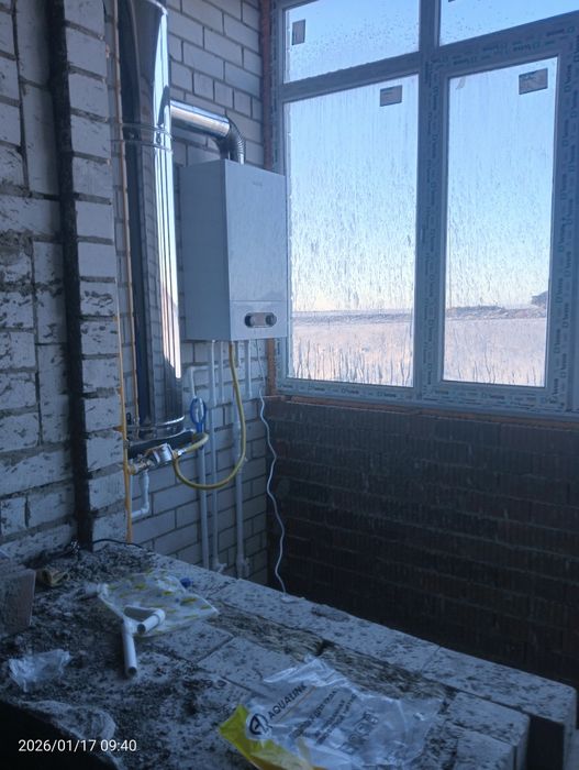 Продам квартиру на батысе в черновом варианте 1этаж