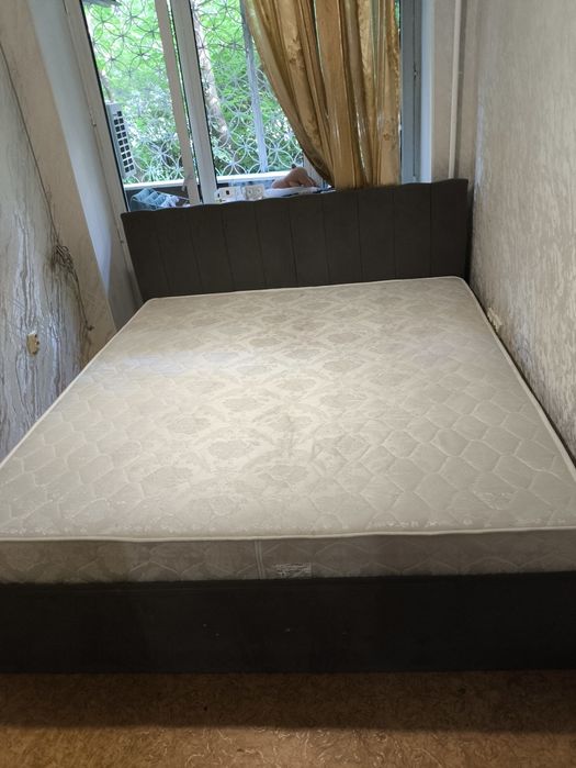 Продам кровать двуспальная