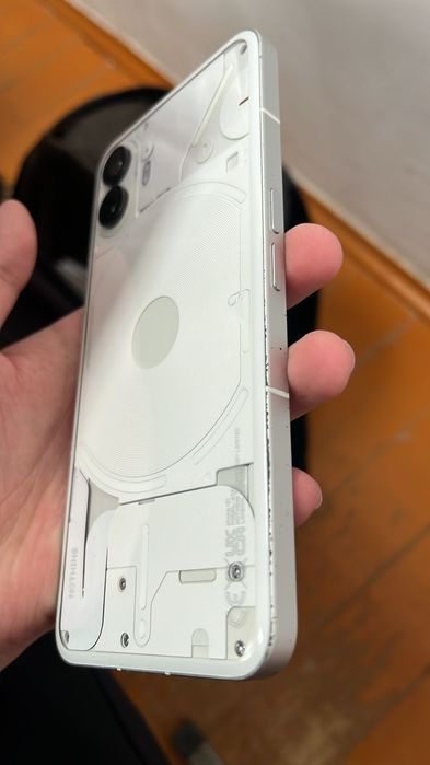 Nothing Phone 2 / Ничего фон 2