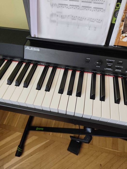 Pian digital Alesis Prestige