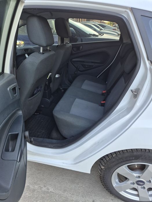 Vand Ford Fiesta