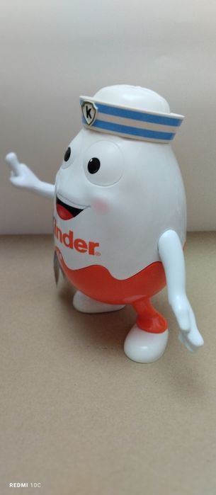 Большая фигурка яйцо Kinder