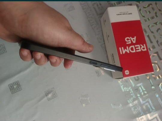 Продам Xiaomi Redmi A5 64 гб