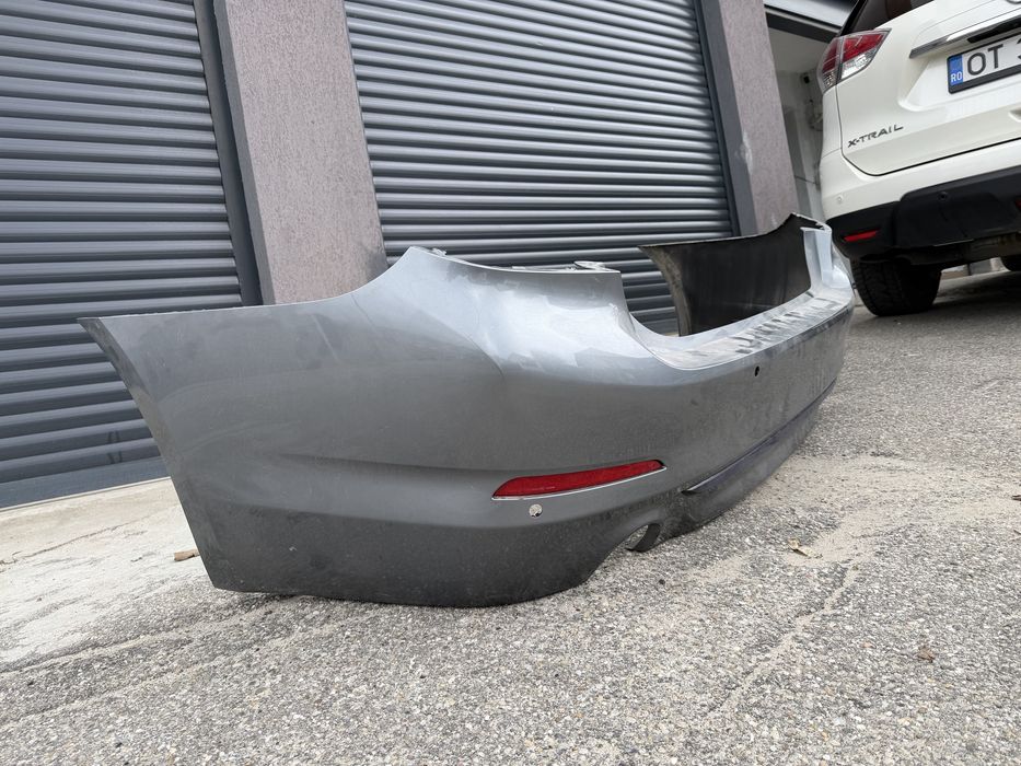 Bara fata/spate Bmw seria 5 g30 pachet Sport