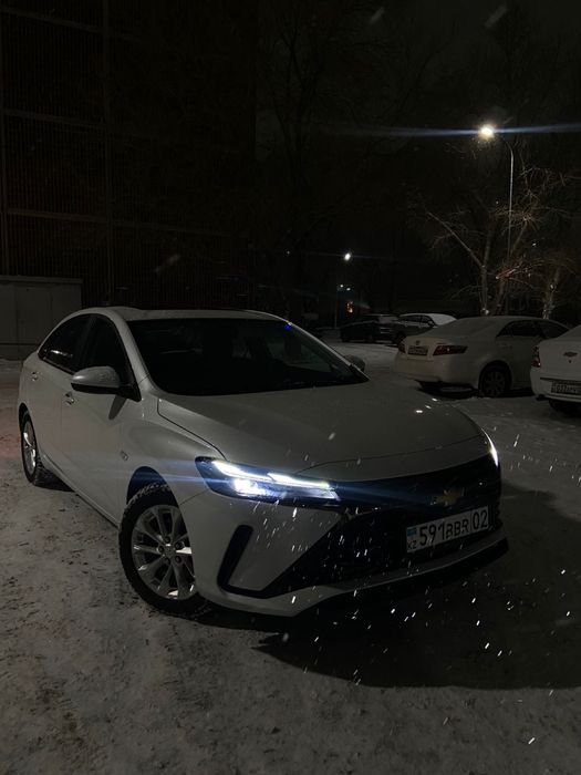 Аренда прокат авто машин 2024 года для работы в такси