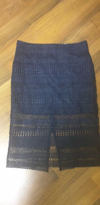 Fusta Mango din dantela 40