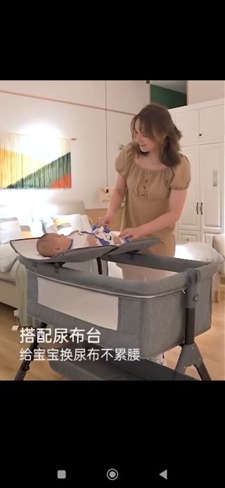 Детская люлька — это специальная кроватка для малышей и новорожденных.