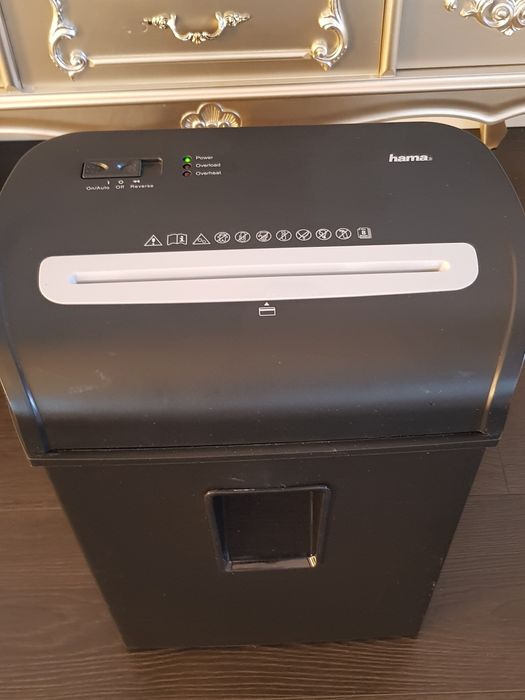 Distrugator documente a4 și CD-uri Olympia si Hama