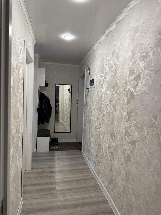 Продам 2 комнатную квартиру 3 этаж