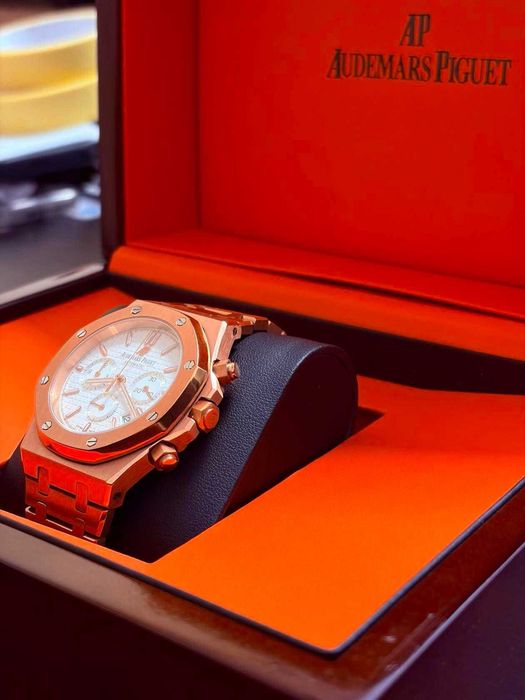 Луксозен часовник Audemars Piguet AP