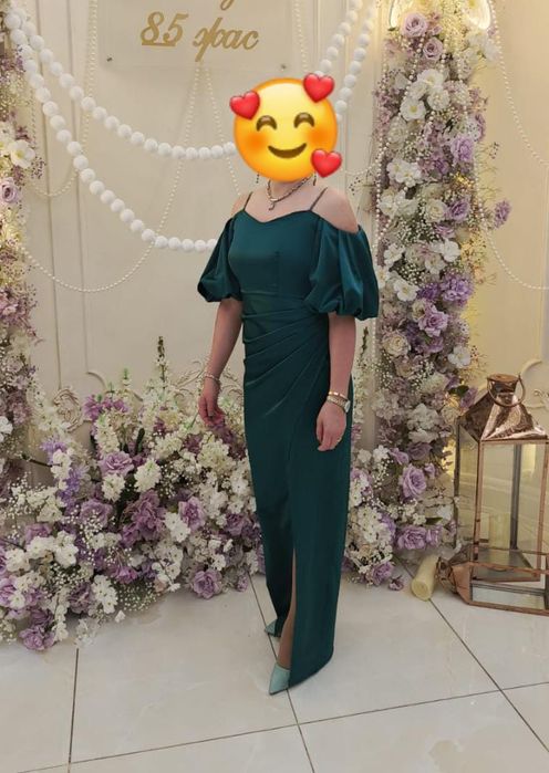 Вечернее атласное платье