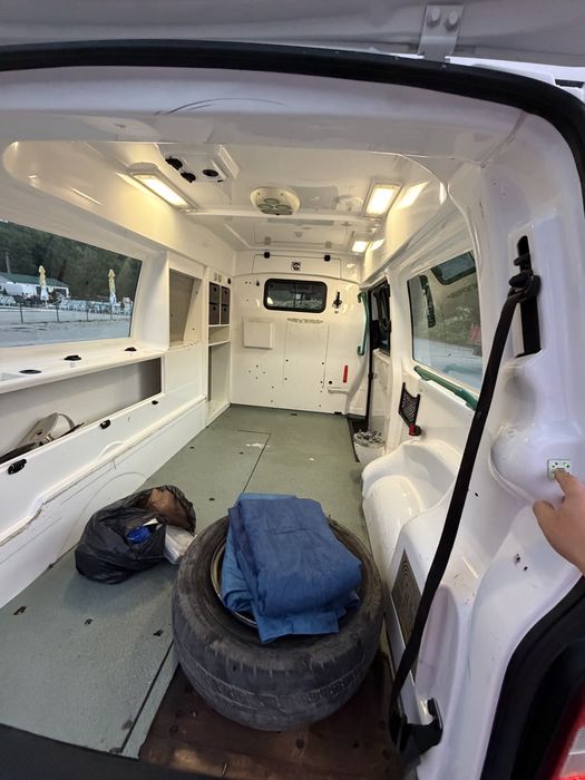 VOLKSWAGEN Transporter 2016 — imagine 5