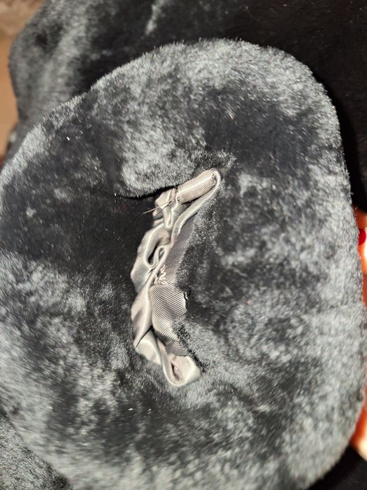 Продам шубу мутон (облегченый)