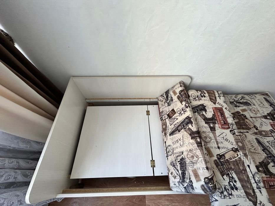 Продам детскую раздвежную кровать