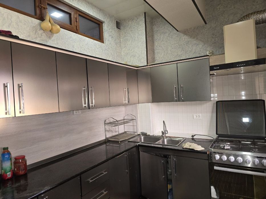 Продаётся  4х комнатная квартира