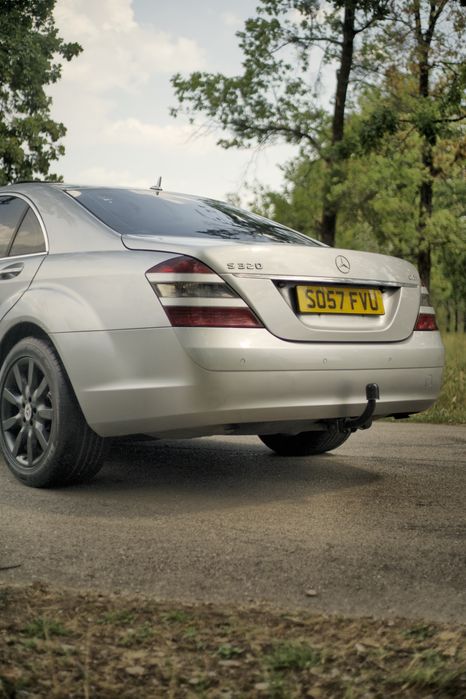 Bara spate gri Mercedes S W221 usa far stop portbagaj luneta scaun far