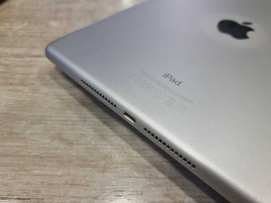 iPad 9.7 5th Gen