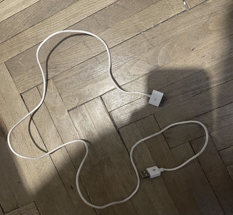 cablu date incarcare iphone 2 3 4 ipod ipad 30 pini mufa lata