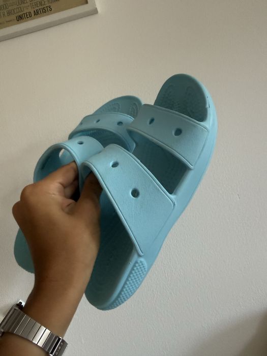 Висок ток Zara и чехли Crocs