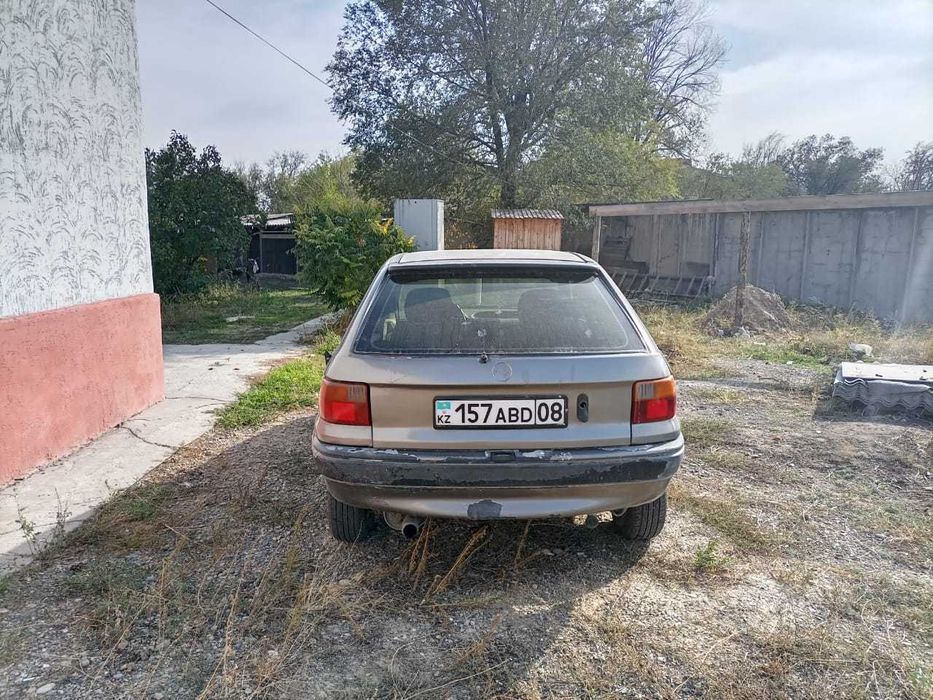 Продам автомобиль Опель астра