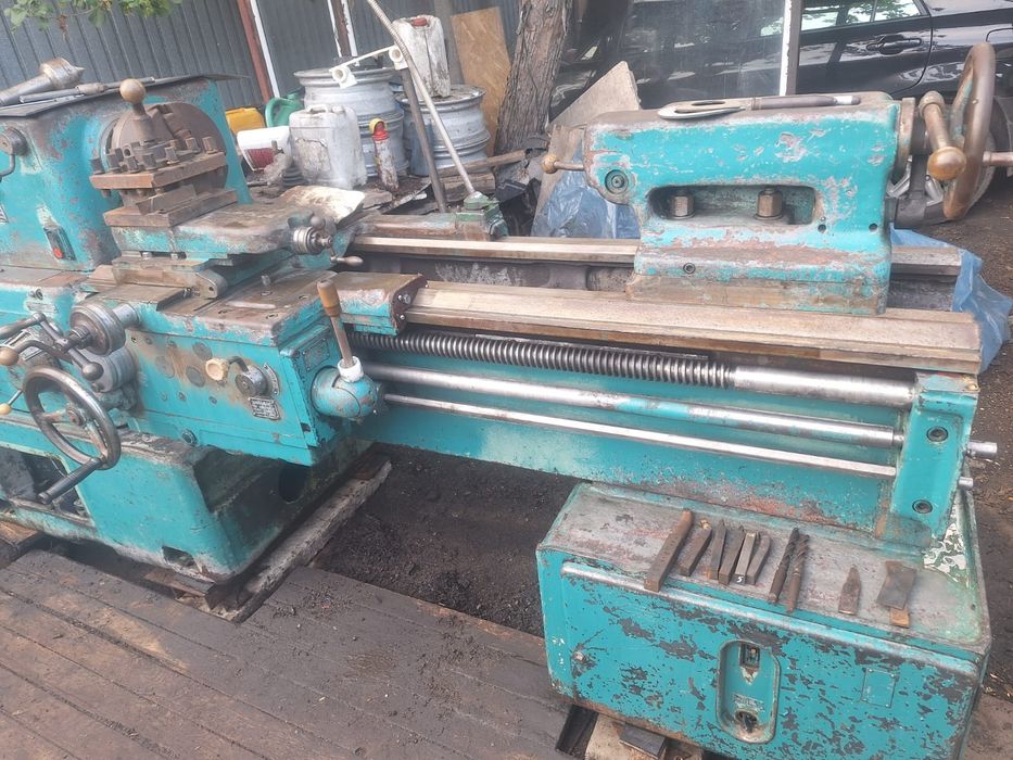 Токарный станок 1А625