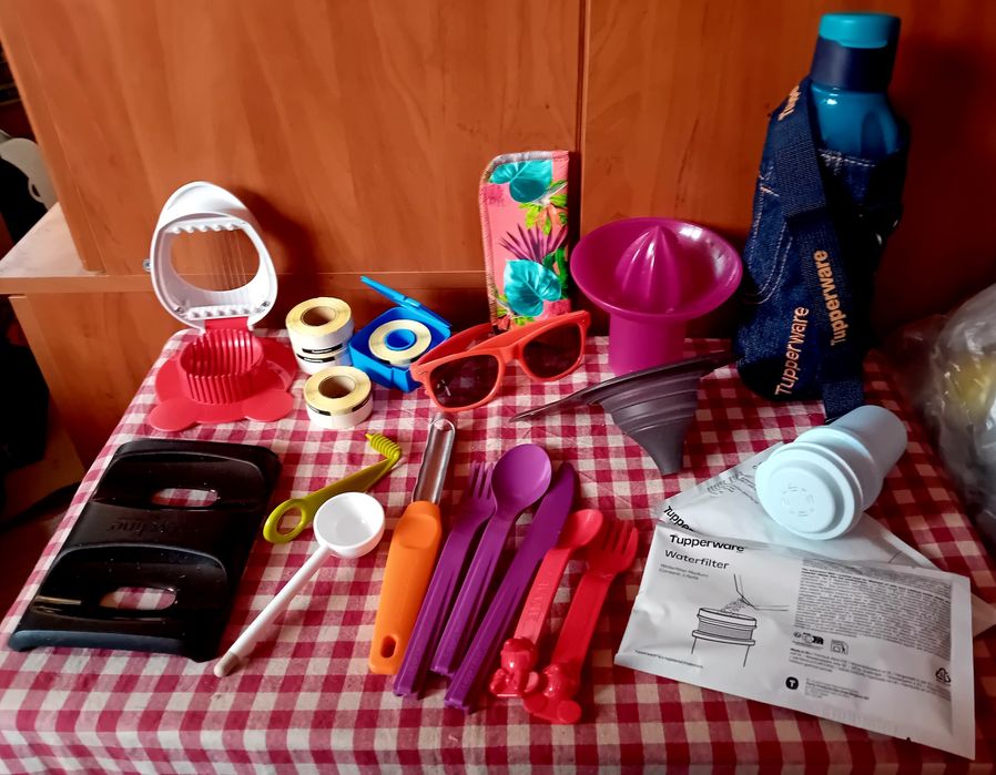 Tupperware налични помощници