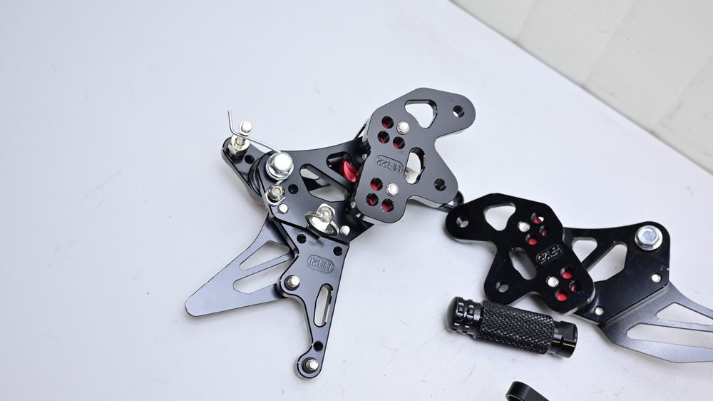Scarite Race Reglabile Arashi Suzuki GSXR 600 / 750 2011 - 2024