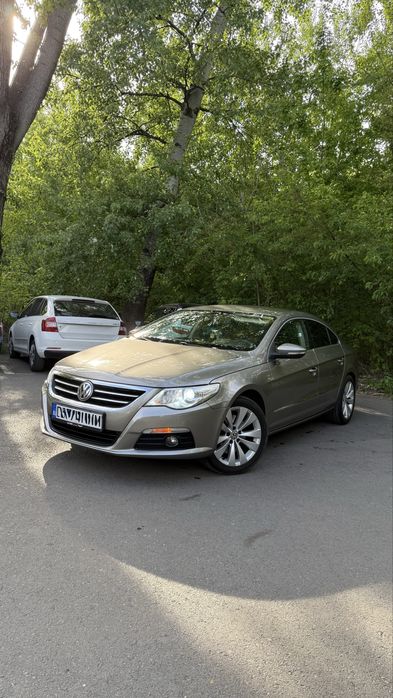VOLKSWAGEN Passat CC 2009