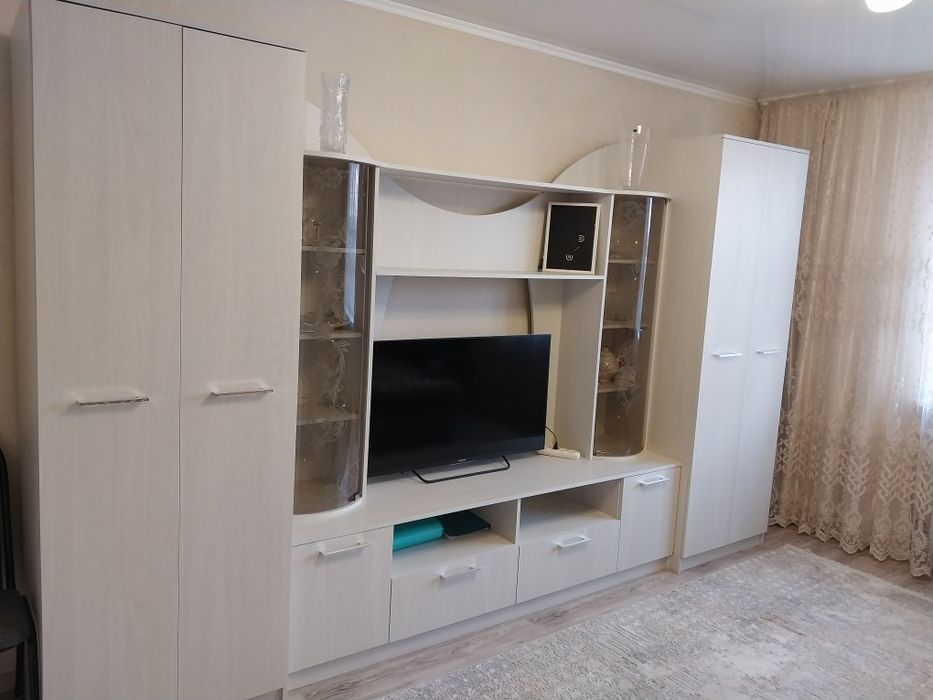 Продаётся Горка-стенка  в гостиную