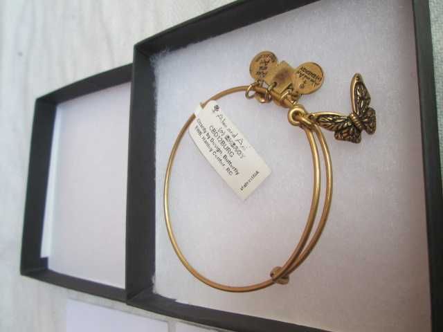 ALEX AND ANI нова, в кутия дамска гривна, произведена в САЩ.