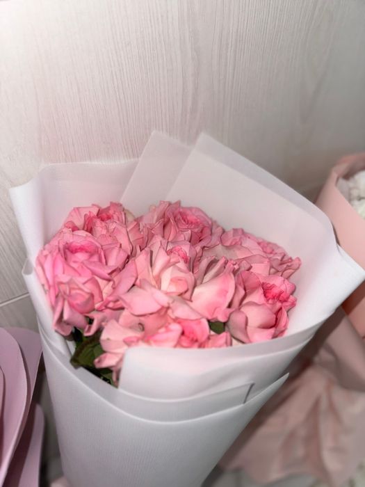 Бүгінгі гүлдер бағасын келісеміз