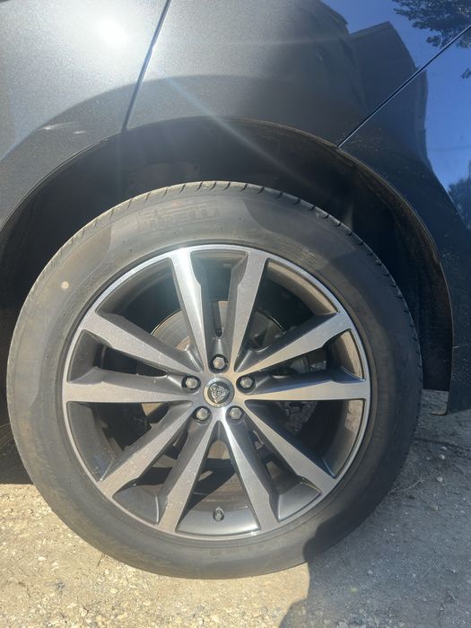 Rotii / Jaguar E-pace noi,mai Am si rotii noi jaguar f pace  noi