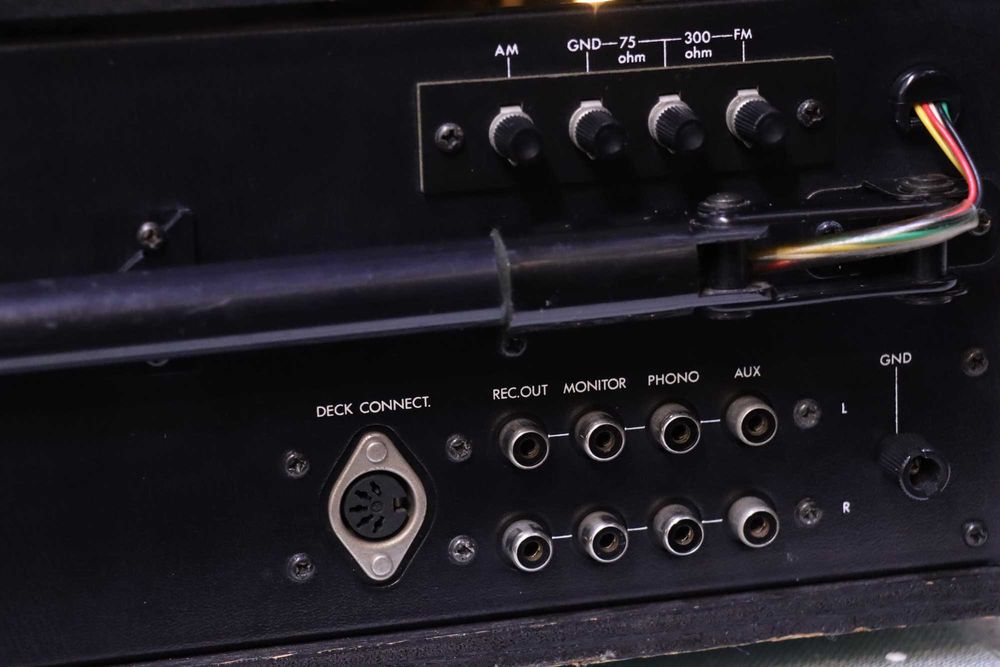 Amplificator/Tuner Luxman,2x45W(R-1030).