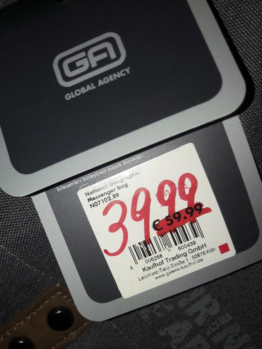 Geanta laptop Național Geografic nouă