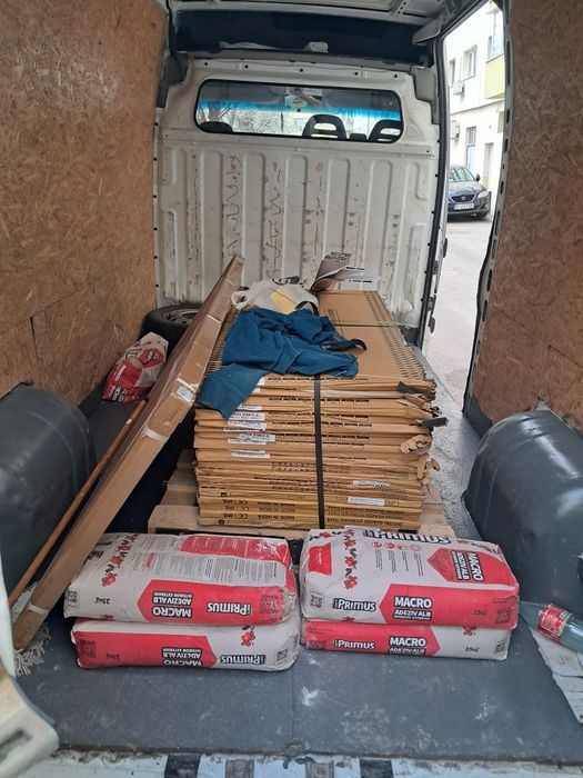 Transport marfă de orice tip,Relocări,Debarasări.

150 lei