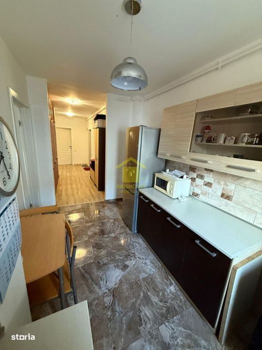 Apartament 3 camere decomandate, etaj 1, zona Sesul de Sus