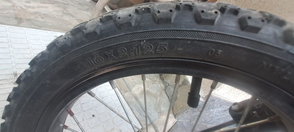 Bicicleta de vânzare