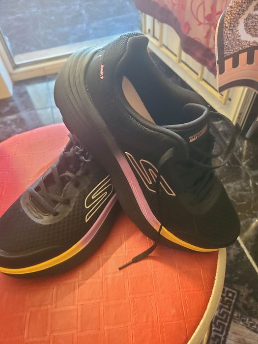 Sneakers noi nouti