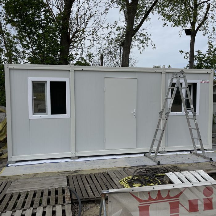 Контейнери за живеене Търговски обекти Складови Офис Павилиони