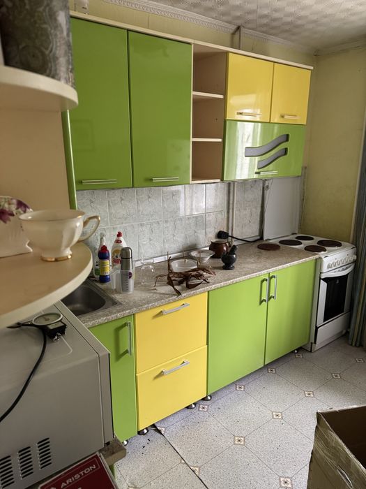 Продам 4х комнатную квартиру.