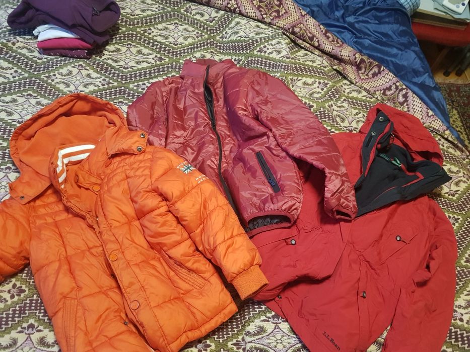 Зиимни якета и грейки/пухенки размер 10 г.