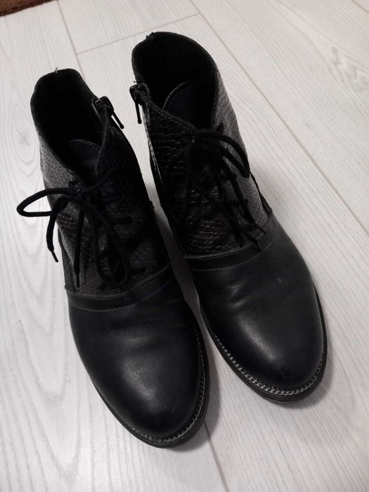 Зимни боти .. ..