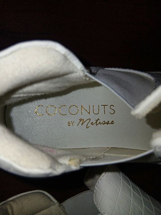 Из США, удобные классические ботинки, бренда COCONUTS by Matisse